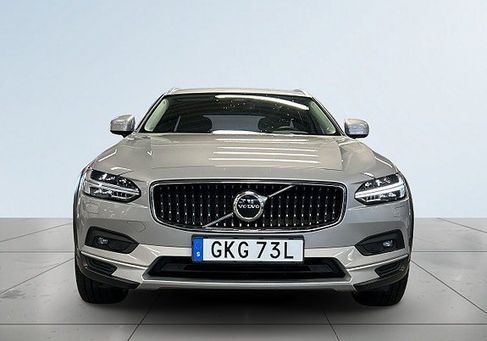 Volvo V90 Cross Country, 2023