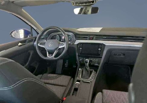 Volkswagen Passat Variant, 2023 3