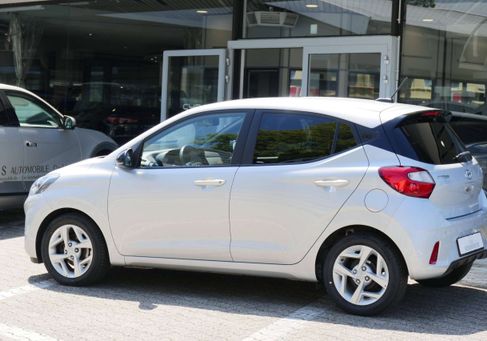 Hyundai i10, 2023 2