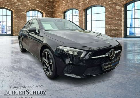 Mercedes-Benz A 250, 2022