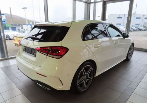 Mercedes-Benz A 180, 2022