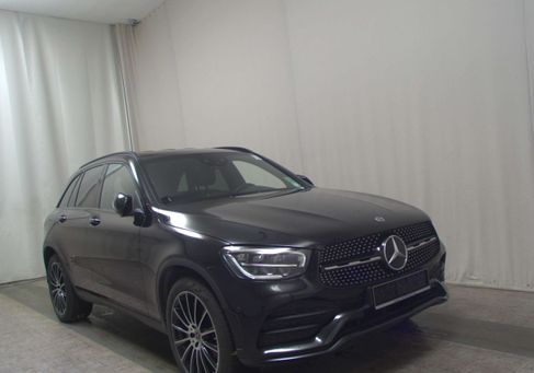 Mercedes-Benz GLC 220, 2021