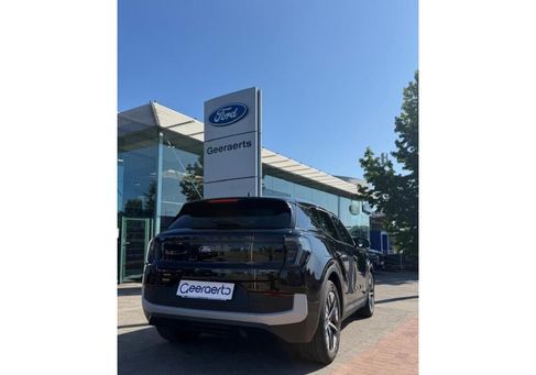 Ford Explorer, 2025 3