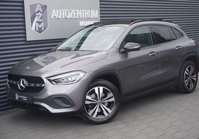 Mercedes-Benz GLA 200, 2021