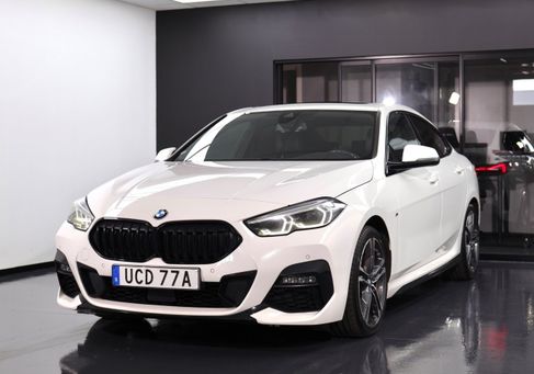 BMW 220, 2021 3