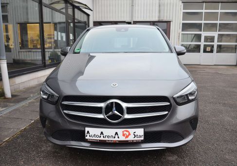 Mercedes-Benz B 220, 2021