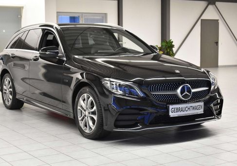 Mercedes-Benz C 300, 2020