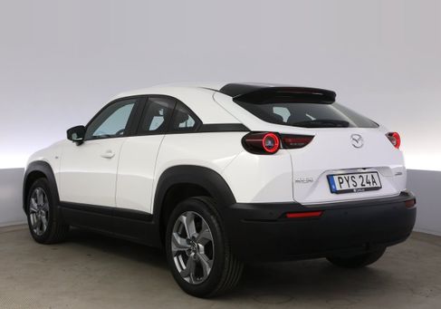 Mazda MX-30, 2023 3