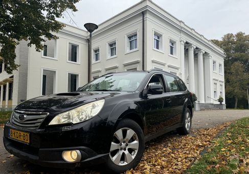 Subaru OUTBACK, 2010