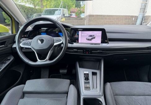 Volkswagen Golf, 2020