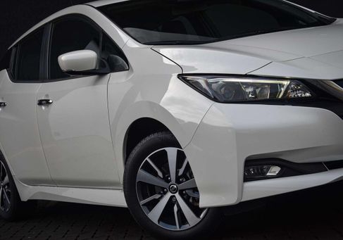 Nissan Leaf, 2021 3