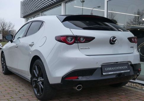 Mazda 3, 2023