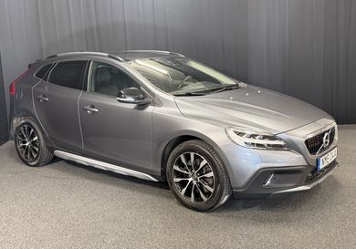 Volvo V40 Cross Country, 2019