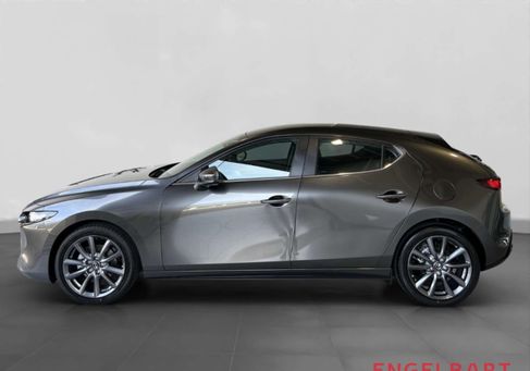 Mazda 3, 2025