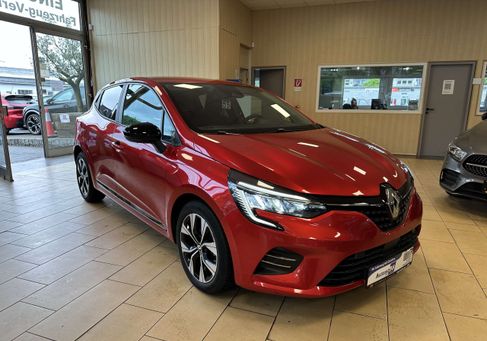 Renault Clio, 2023
