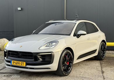 Porsche Macan, 2022