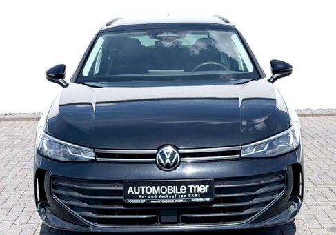 Volkswagen Passat, 2025