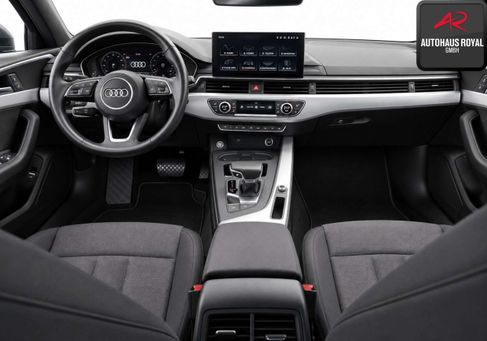 Audi A4, 2023 2