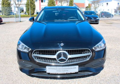 Mercedes-Benz C 200, 2022