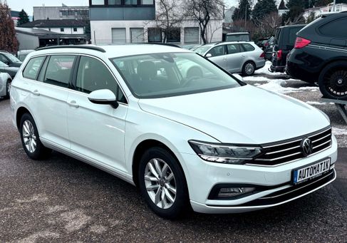 Volkswagen Passat Variant, 2023