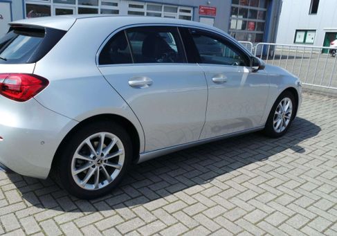 Mercedes-Benz A 180, 2020