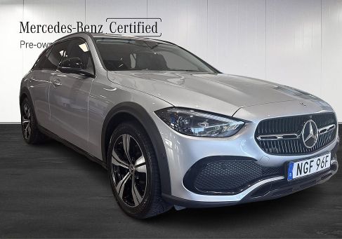 Mercedes-Benz C 220, 2025