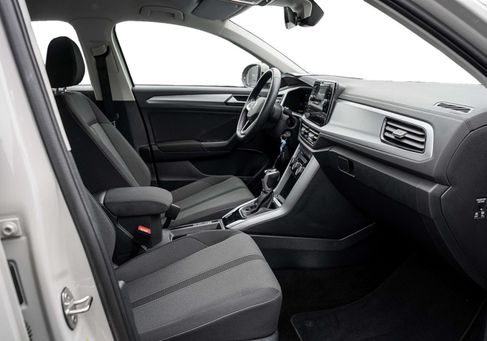 Volkswagen T-Roc, 2022