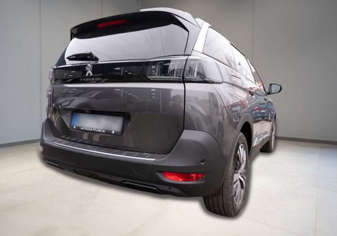 Peugeot 5008, 2025