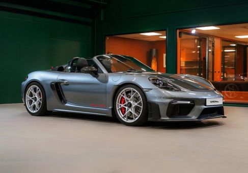 Porsche 718, 2025