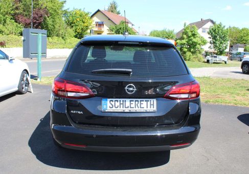 Opel Astra, 2021