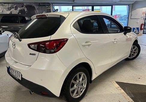Mazda 2, 2016