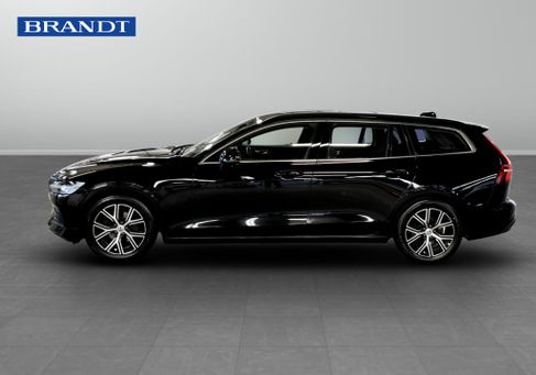 Volvo V60, 2024 3