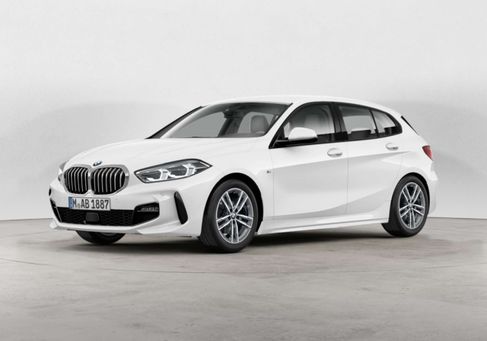 BMW 118, 2023