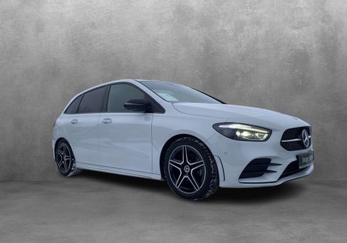 Mercedes-Benz B 200, 2023