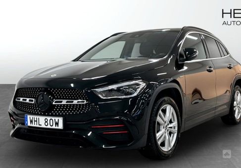 Mercedes-Benz GLA 250, 2021