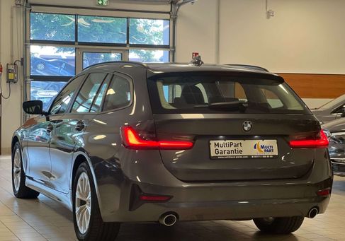 BMW 318, 2020