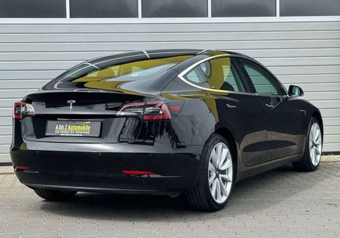 Tesla Model 3, 2019 3