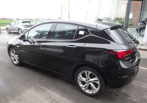 Opel Astra, 2021