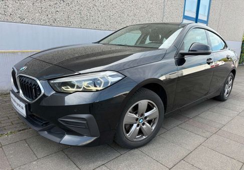 BMW 216, 2021