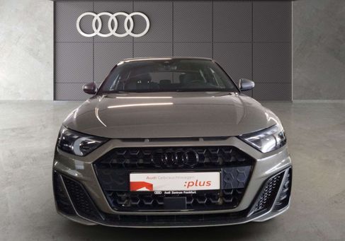 Audi A1, 2022