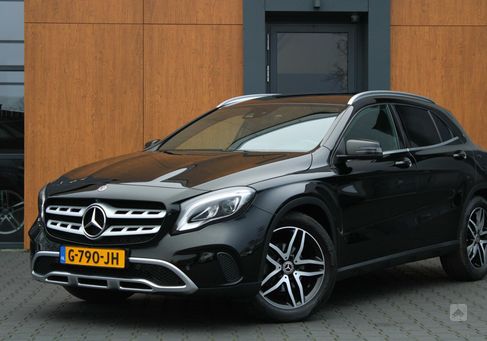 Mercedes-Benz GLA 180, 2018