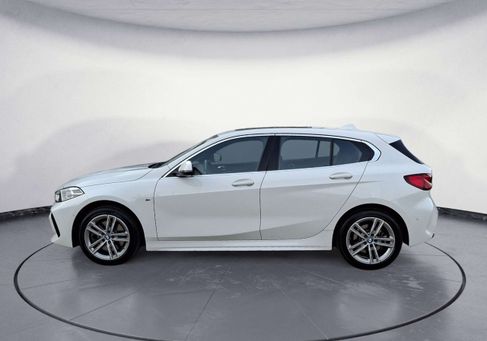 BMW 120, 2023