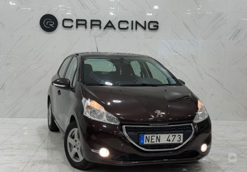 Peugeot 208, 2012