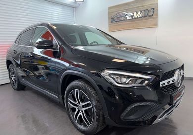 Mercedes-Benz GLA 200, 2022