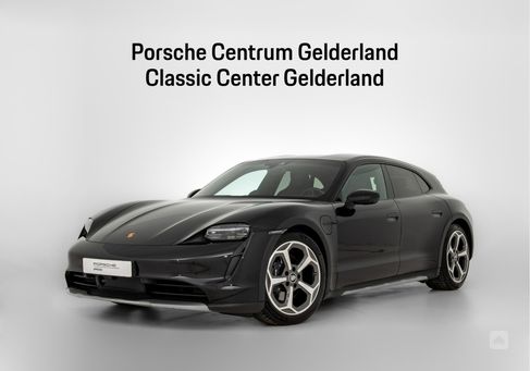 Porsche Taycan, 2021