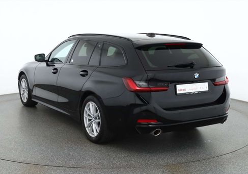 BMW 318, 2023