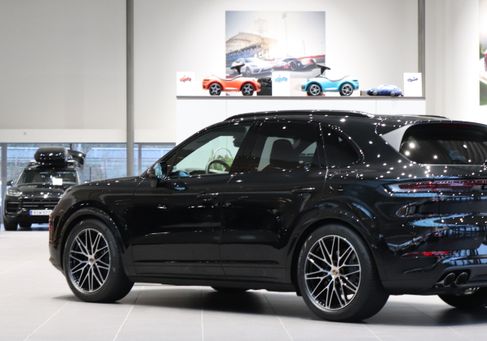 Porsche Cayenne, 2026