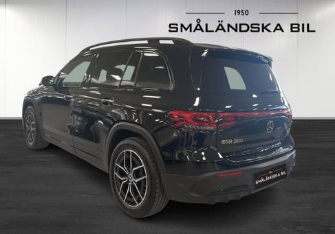 Mercedes-Benz EQB, 2022