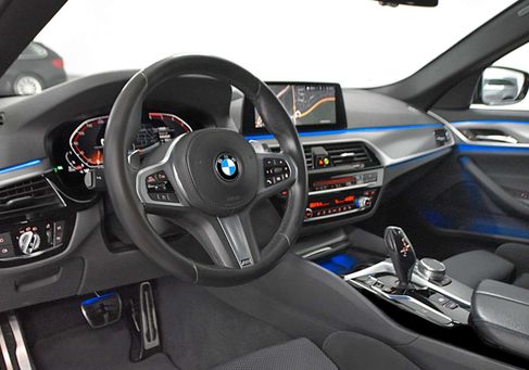 BMW 530, 2019