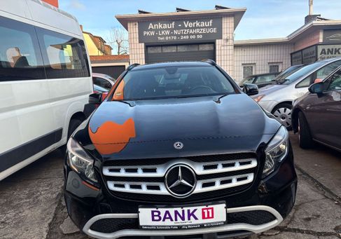 Mercedes-Benz GLA 220, 2018